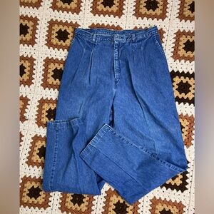 Vintage 1994 Levi’s Women’s Pleated Mom Jean Denim Size 16/30